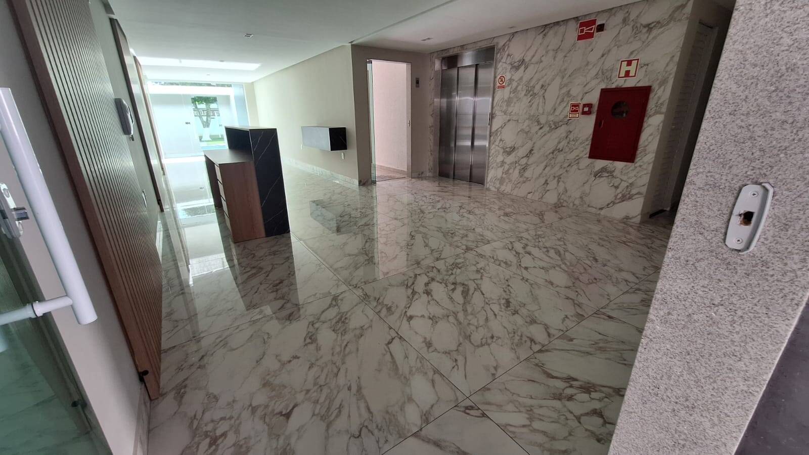 Cobertura à venda com 1 quarto, 71m² - Foto 3