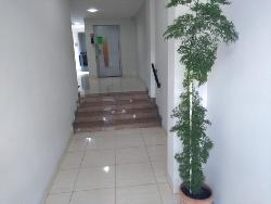 Apartamento para Venda em Cabo Frio - 2