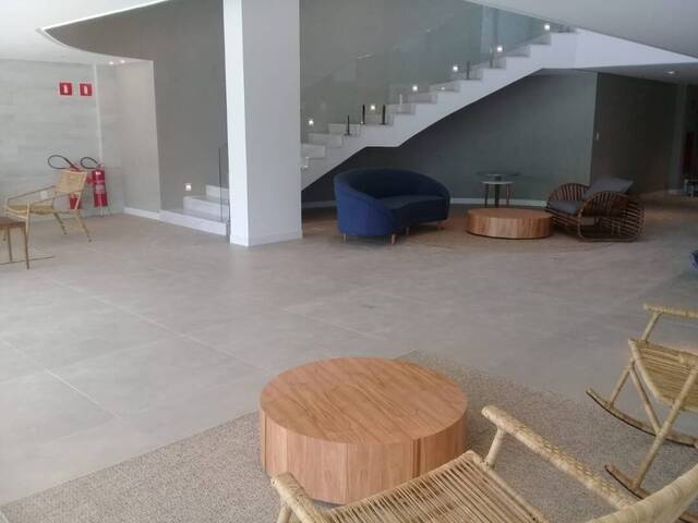 Apartamento para Venda em Cabo Frio - 2
