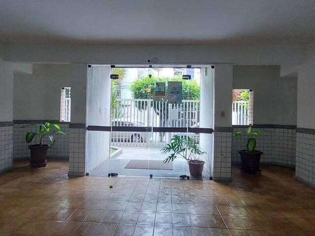 Apartamento para Venda em Cabo Frio - 4