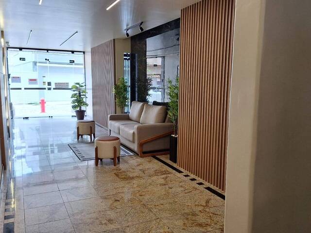 Apartamento para Venda em Cabo Frio - 3