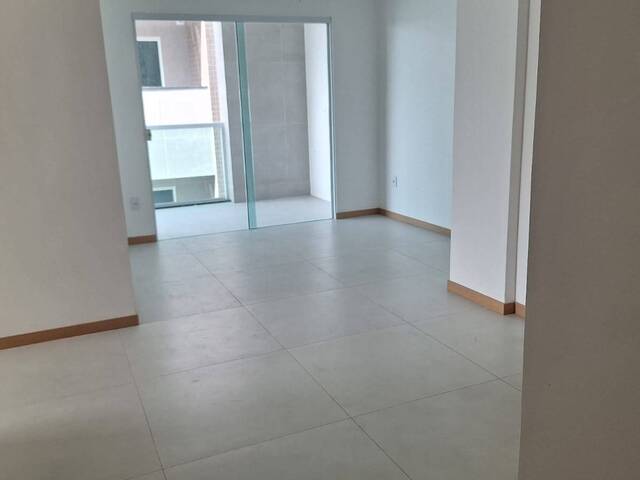Apartamento para Venda em Cabo Frio - 4
