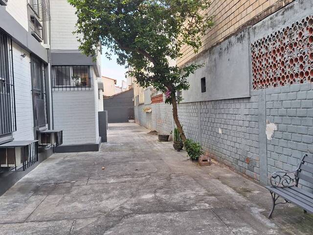 Apartamento para Venda em Cabo Frio - 4