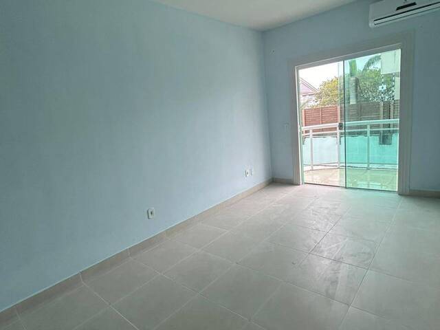Apartamento para Venda em Cabo Frio - 5