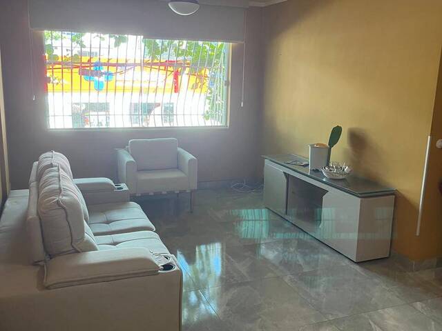 Apartamento para Venda em Cabo Frio - 4