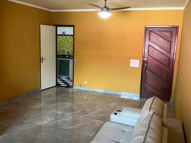 Apartamento para Venda em Cabo Frio - 5
