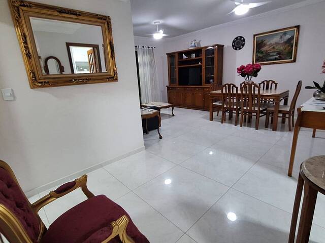 Apartamento para Venda em Cabo Frio - 3